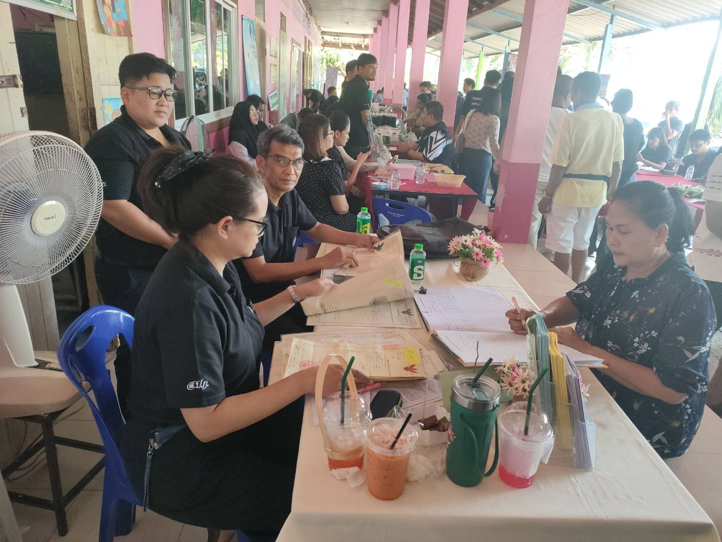 title - ส.ป.ก.ตรัง เข้าร่วมกิจกรรมออกหน่วยบริการเคลื่อนที่ตามโครงการหน่วยบำบัดทุกข์ บำรุงสุข สร้างรอยยิ้มให้ประชาชน จังหวัดตรัง ประจำปีงบประมาณ ๒๕๖๙ ครั้งที่ ๖ 